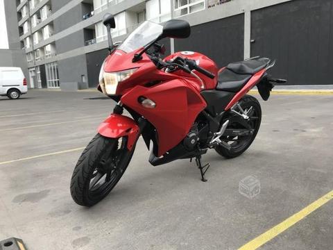 Cbr 250r 2014