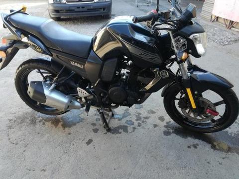 Yamaha FZ 16