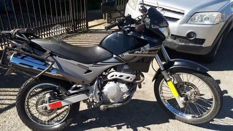 Honda Falcon NX400 2012