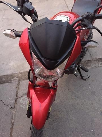 Honda invicta 150 con