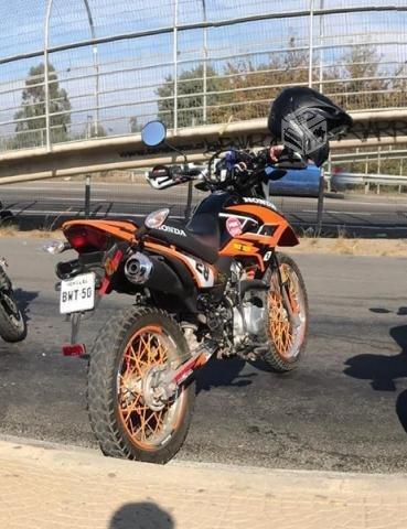 Honda xr 150L año 2015