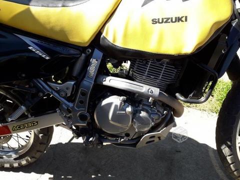 Suzuki DR 650 2009