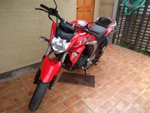 Moto Yamaha FZ-2.0