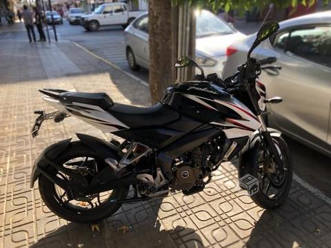 Moto pulsar 200ns