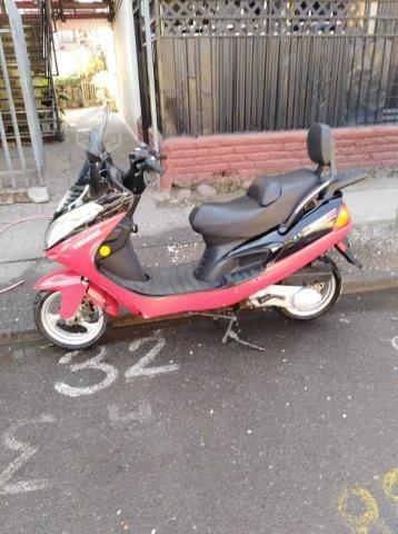 Moto Scooter Takasaki