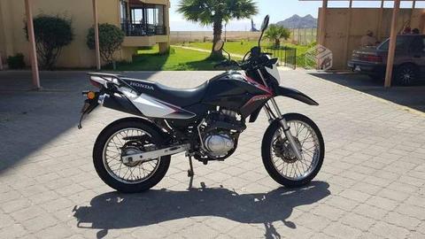 Honda XR150L año 2016