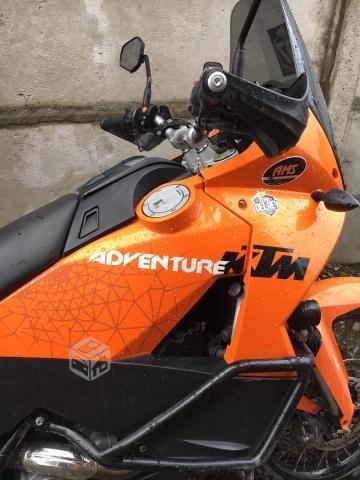 Ktm 990 adventure 11.900 km