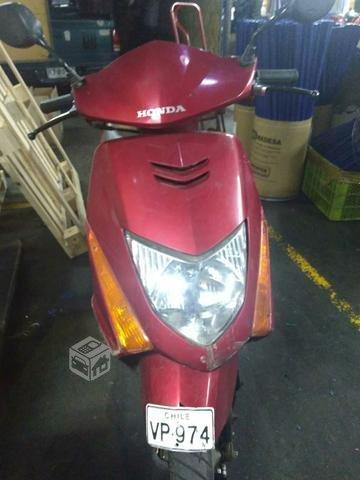 Moto scooter Honda