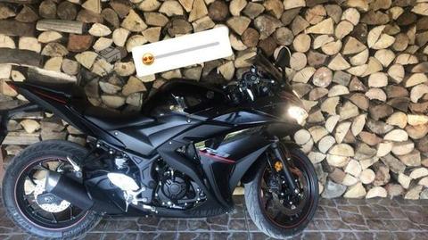 Yamaha r3