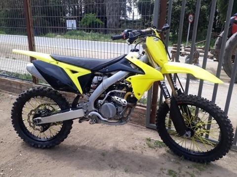 Suzuki rmz 250