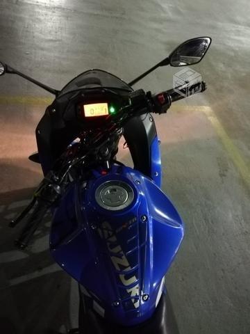 Suzuki gsx 150