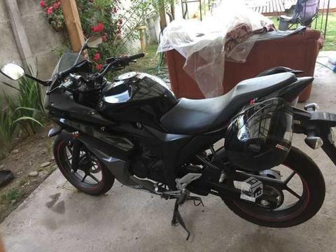 Moto suzuki 150cc Gixxer 2017