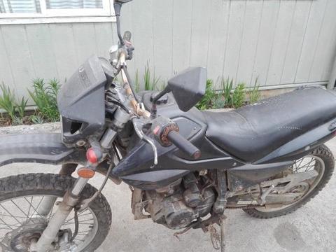 Moto enduro cc200
