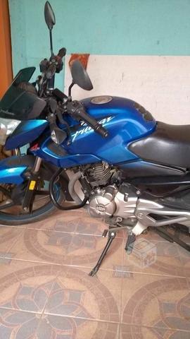 Moto Pulsar 135 ls