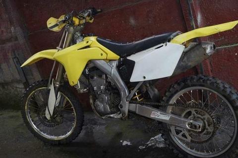 SUZUKI RMZ 450 cc 2006