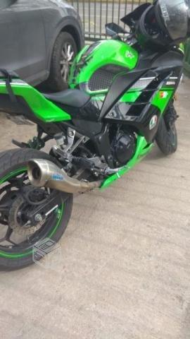 Kawa 300 sin detalle, muchos extras