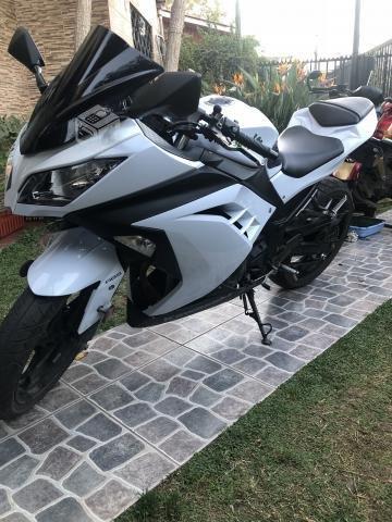 Kawasaki Ninja 300