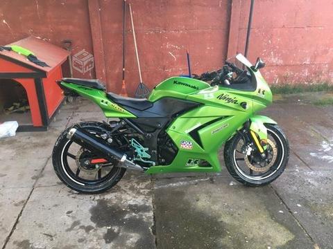 Kawasaki ninja 250