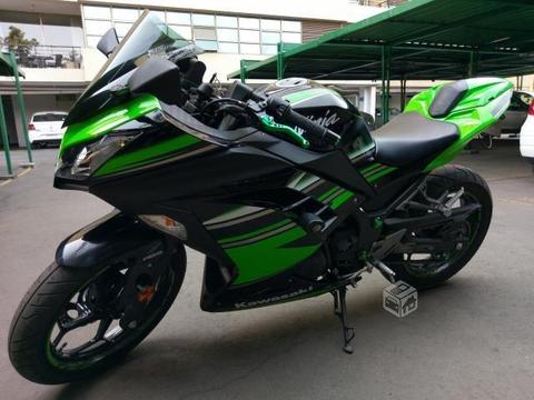 Kawasaki Ninja 300 KRT Edition ABS 2017