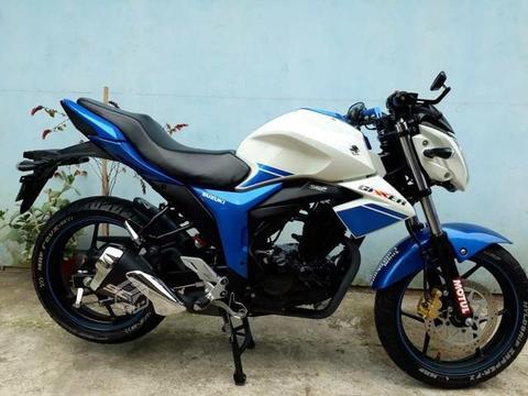 Suzuki gixxer