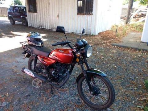 Moto UM 125cc