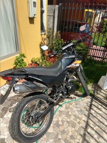 Um dsr 200cc 2016