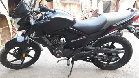 Moto invicta 150 cc