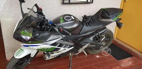 Moto R15