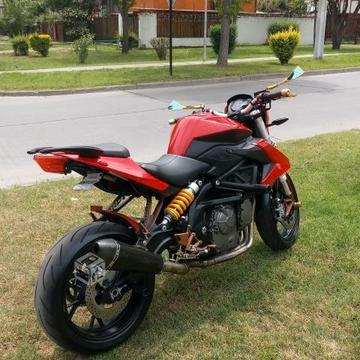 moto benelli 600