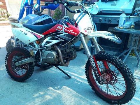 Moto enduro pit bike (dmx) a toda prueba