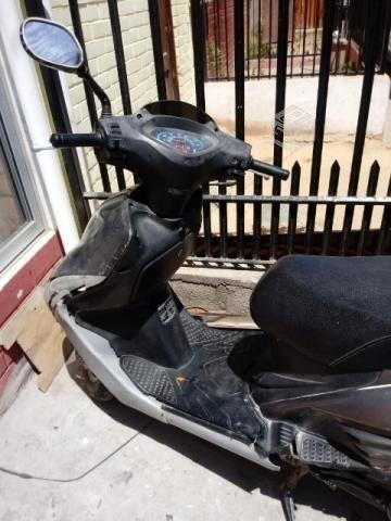 Scooter Honda elite impeque