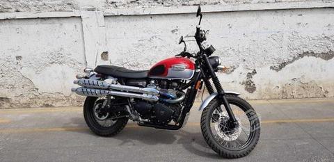 Moto triumph scrumbler 900 cc