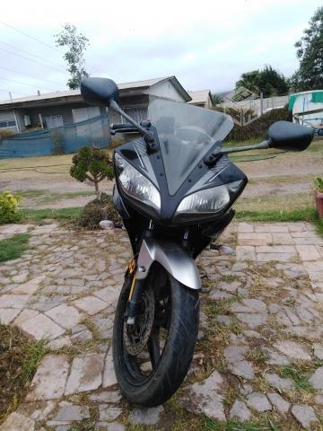 Moto yamaha r15