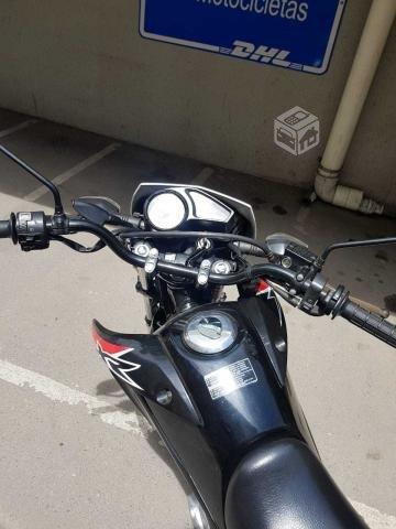 Honda XR 150L año 2015