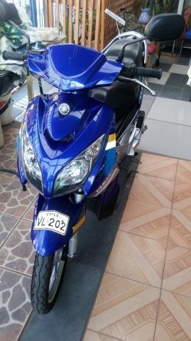 Moto Yamaha AT 115