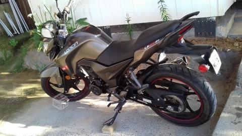 Moto Loncin CR5, Excelente Estado