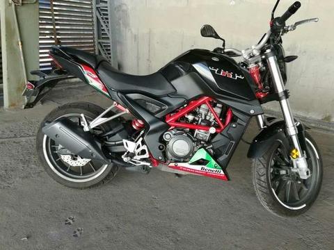 Moto benelli 250cc