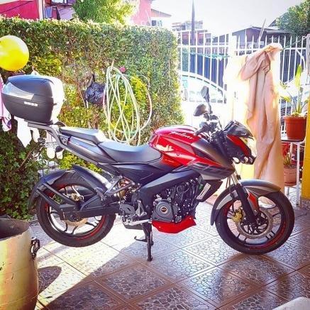 Bajaj Pulsar Ns 200 practicamente nueva