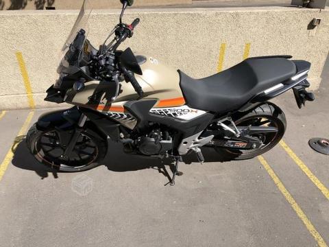 Moto Homda CB 500X 2017