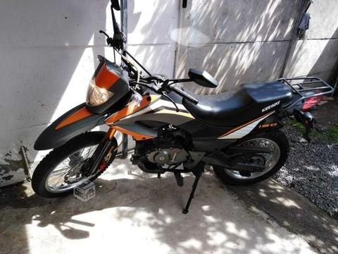 Moto poco uso excelente