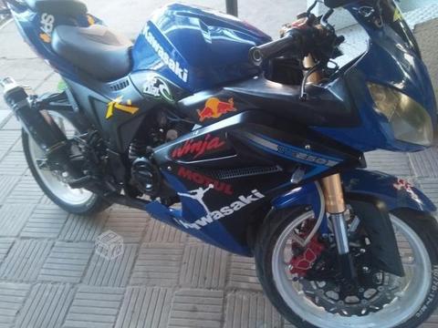 Moto takasaki año 2015 solo por renovacion 1.000