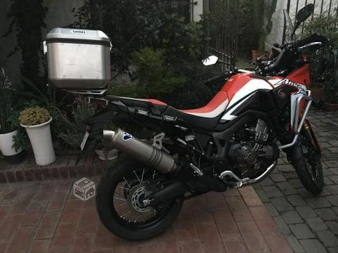 Africa Twin crf 1000 automatica año 2018