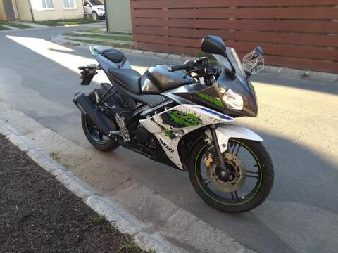 Yamaha R15