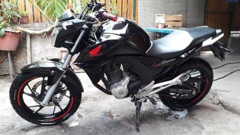 Honda twister 250 cc