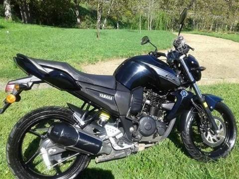 Yamaha Fz