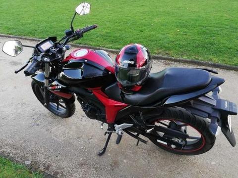 Suzuki gixxer