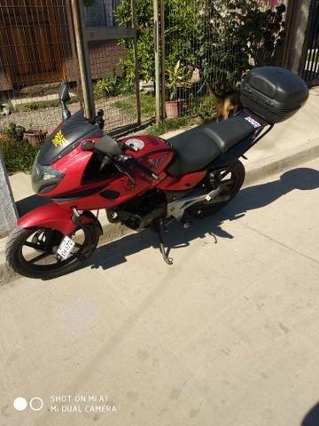 Bajaj Pulsar 220f