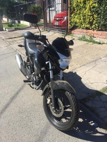 Moto Honda Invicta 150 cc