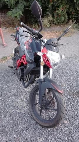 Moto UM Xtreet 2106