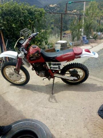 Honda xr 250 enduro